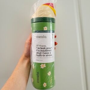 OWALA Darling Daisy Collab Water Bottle